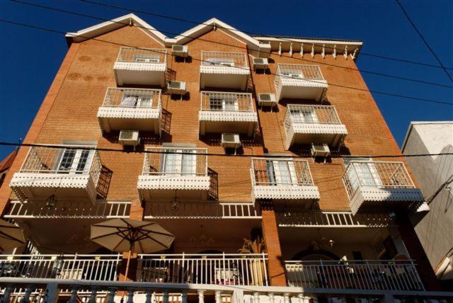 Hotel Brajas Антананариву Экстерьер фото